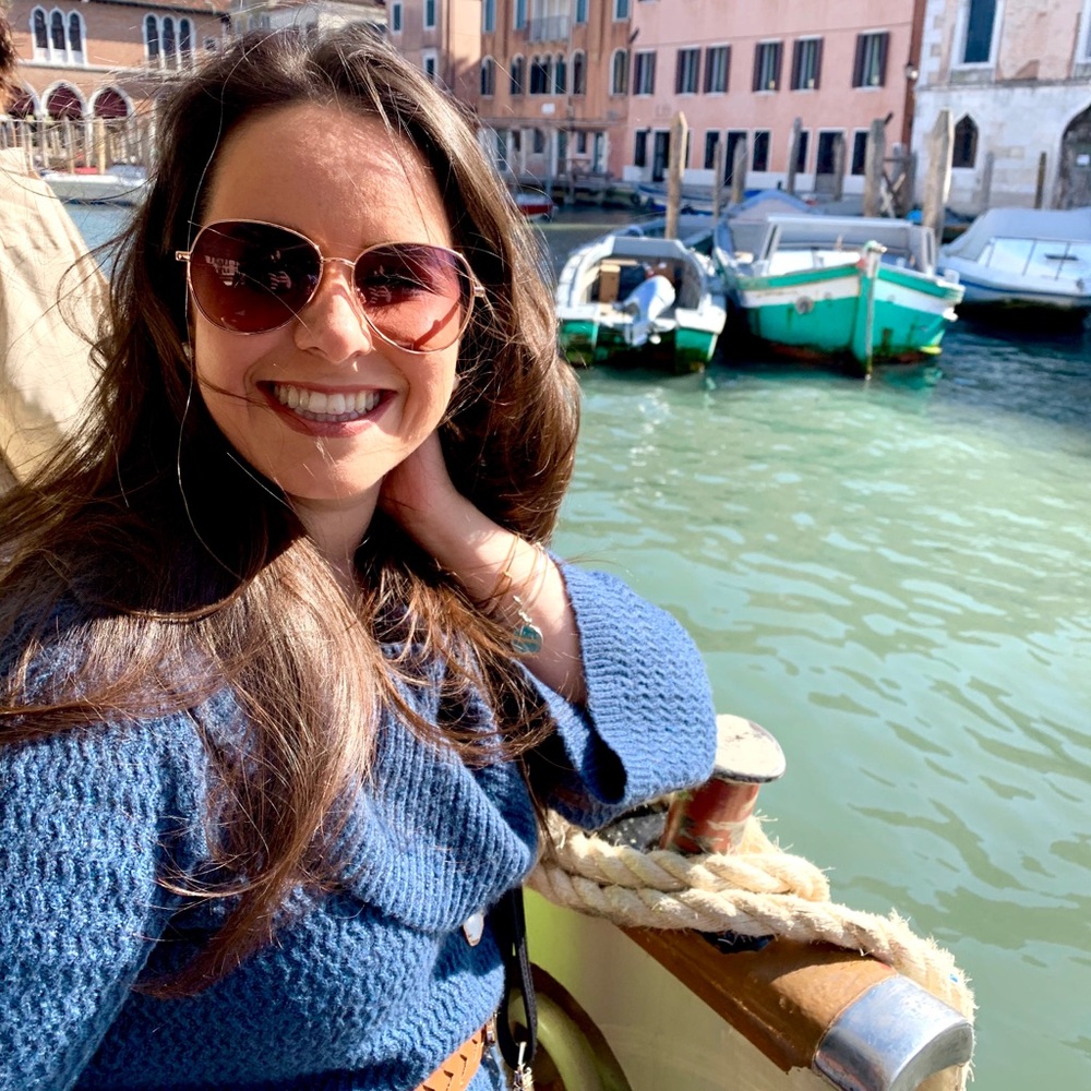 Meet your Posher, Christine